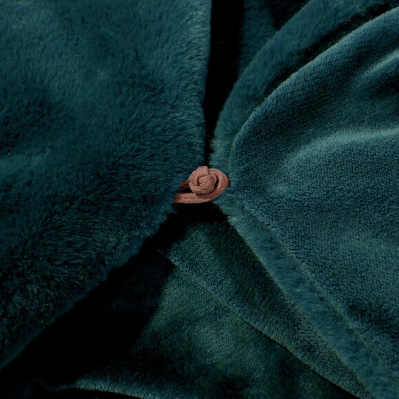UnHide Faux Fur Throw Blanket, Emerald Kitten Green Small Wearable Knob and Loop - Picture 8 of 8